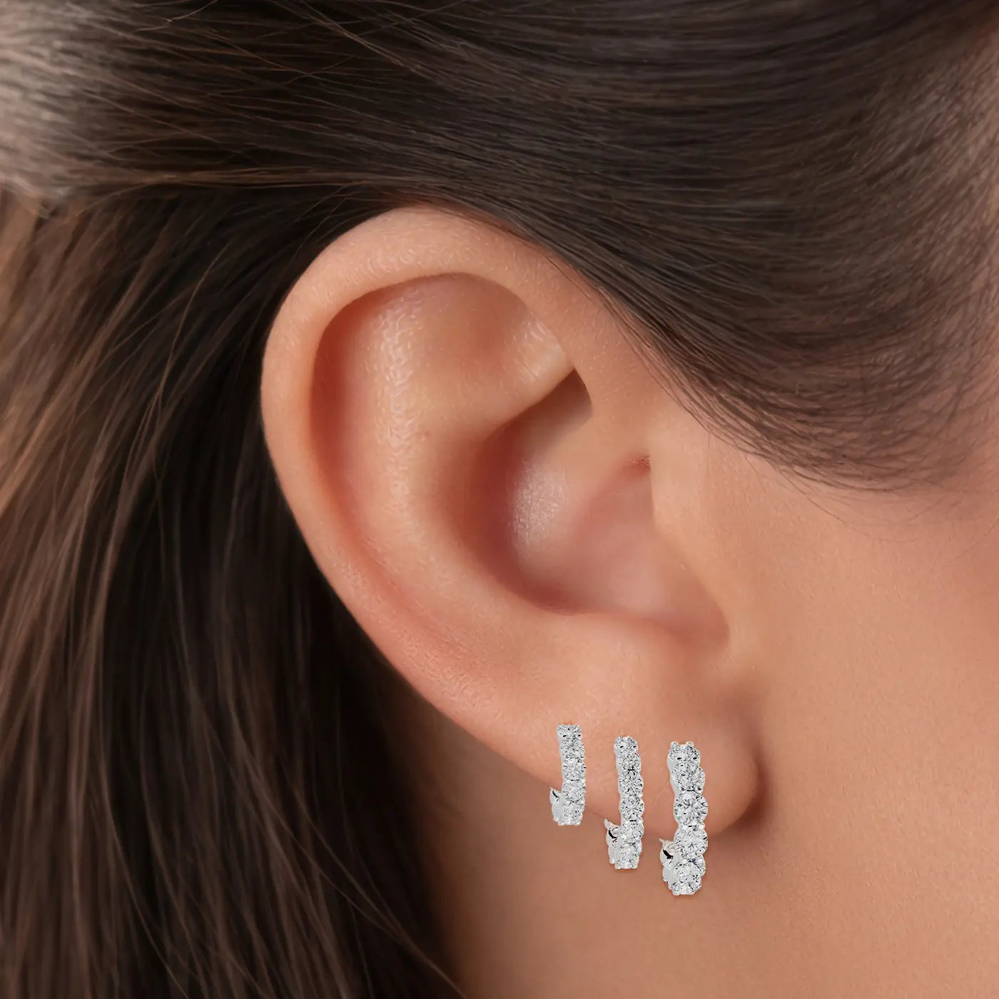 Lobe Diamond Piercing