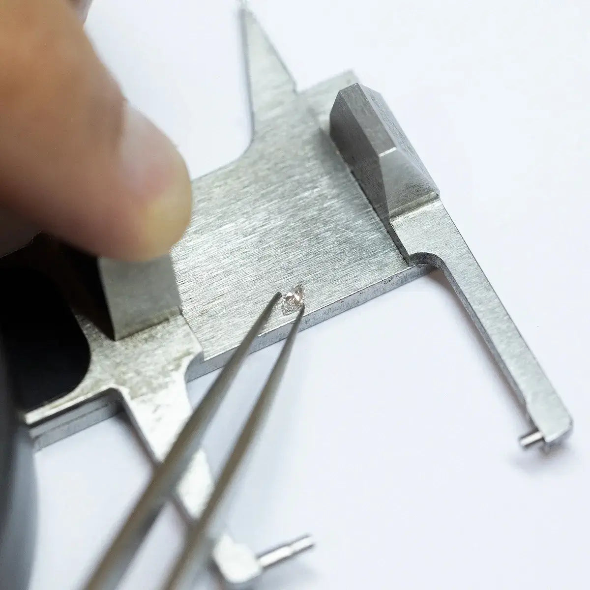 Évaluation d’un diamant à l’aide d’un gage de mesure