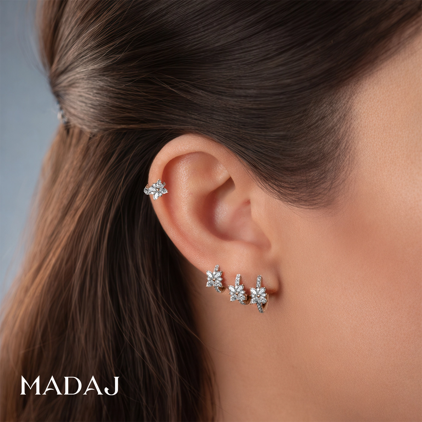 Aurore | 18k Rose Gold 9.5 mm Flower Diamond Hoop Piercing