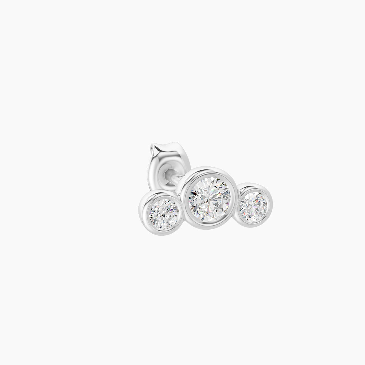 Bast | 18k White Gold 7 mm Trilogy Diamond Earring
