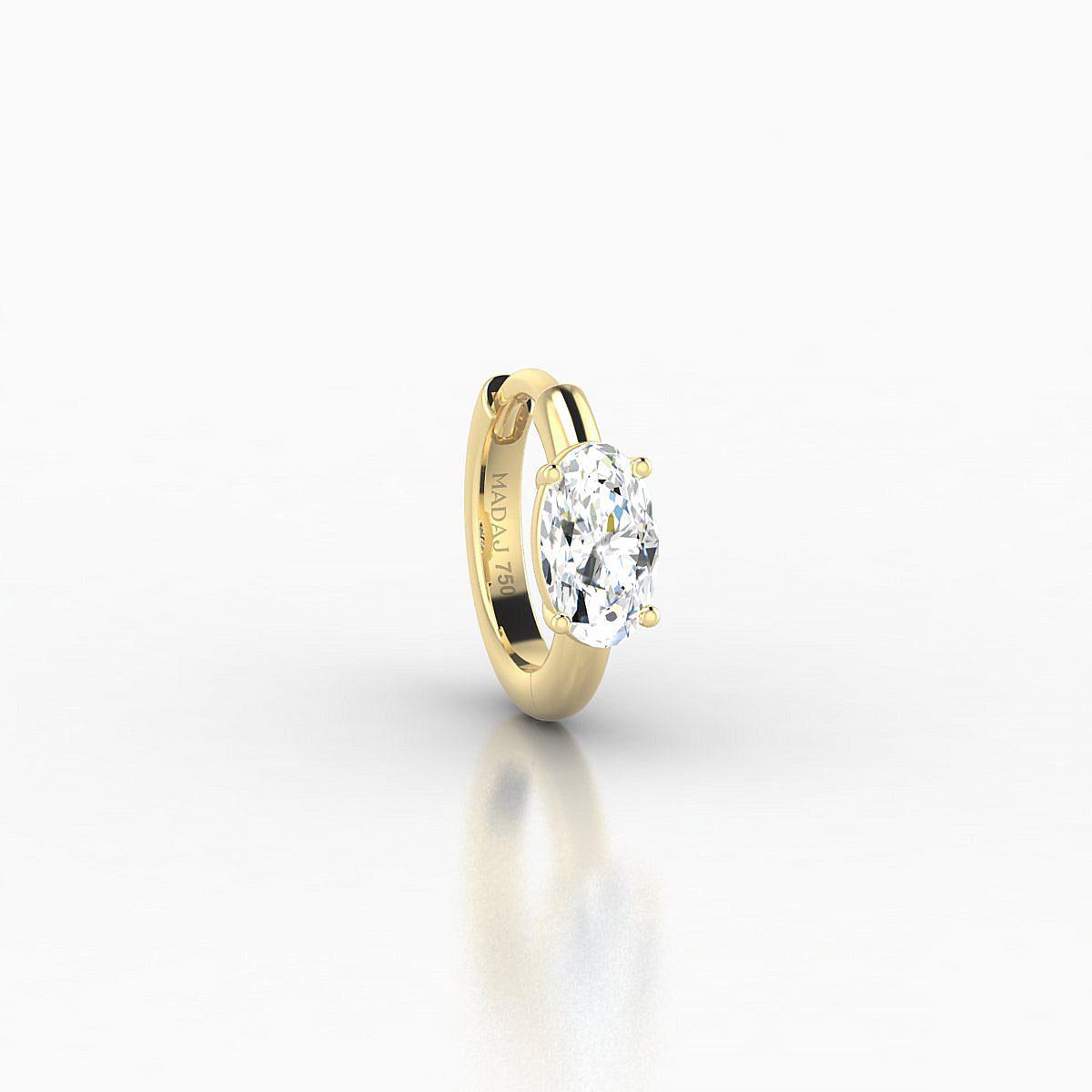 Dea | 18k Yellow Gold 6.5 mm Oval Diamond Hoop Piercing