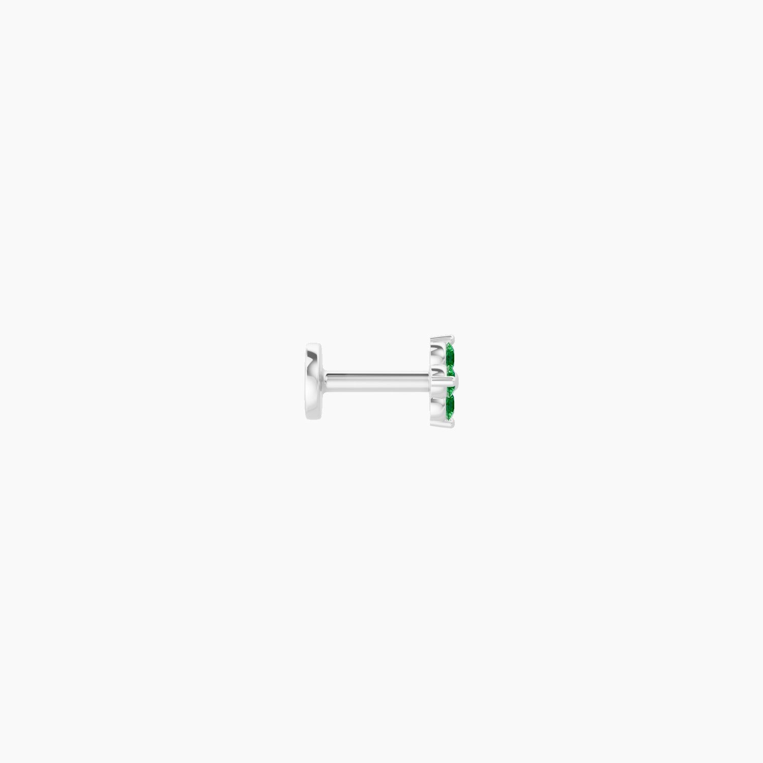 Eris | 18k White Gold 5 mm 4.5 mm Flower Emerald Nose Piercing
