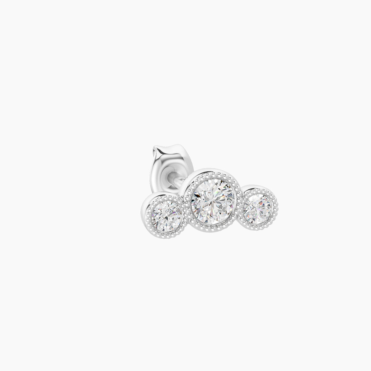 Fama | 18k White Gold 7.5 mm Trilogy Diamond Earring