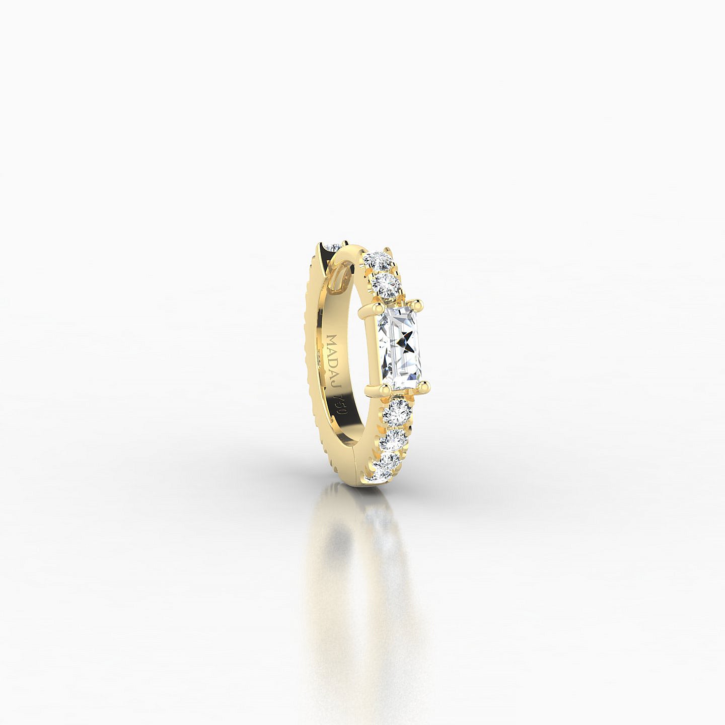 Inanna | 18k Yellow Gold 6.5 mm Baguette Diamond Hoop Piercing