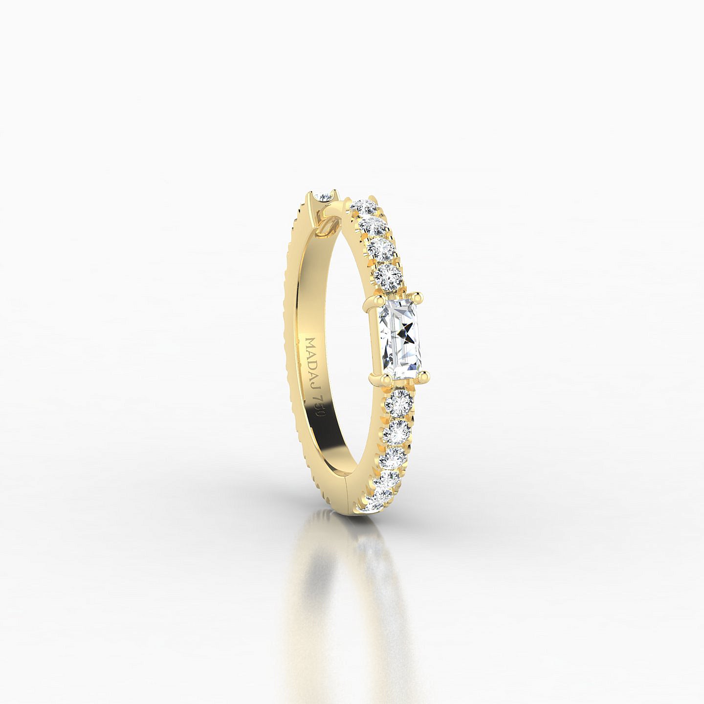 Inanna | 18k Yellow Gold 9.5 mm Baguette Diamond Nose Ring Piercing
