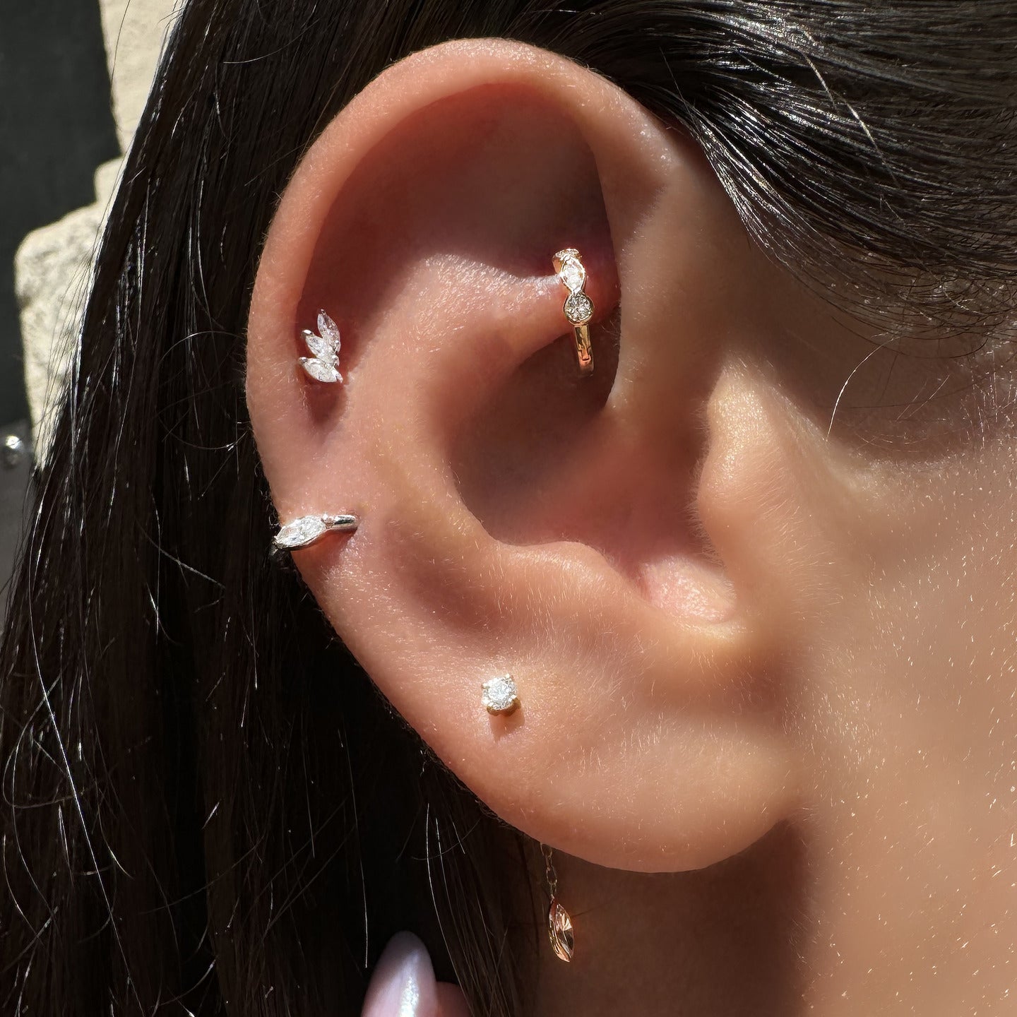 Melia | 18k Yellow Gold 5.5 mm 6.5 mm Trilogy Diamond Right Piercing