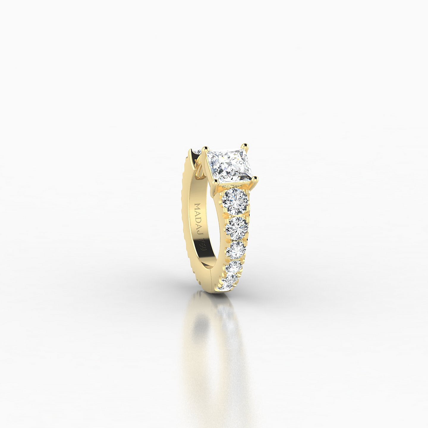 Sita | 18k Yellow Gold 6.5 mm Princess Diamond Nose Ring Piercing