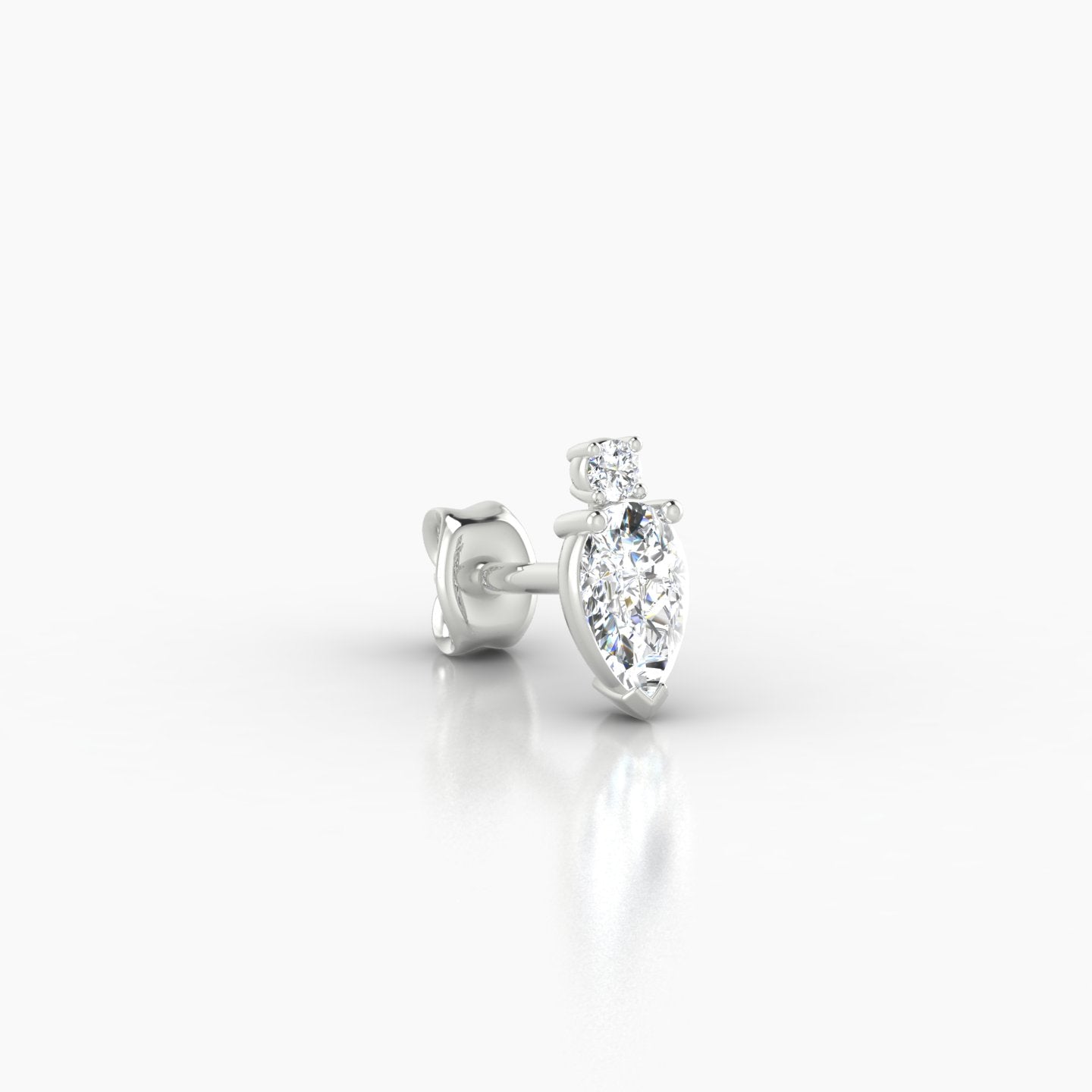Skadi | 18k White Gold 7 mm Diamond Earring