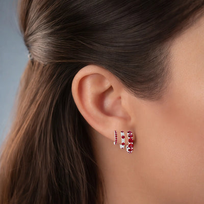 Lobe Ruby Piercing