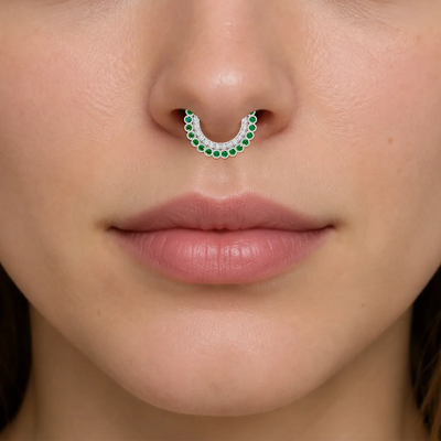 Septum Emerald Piercing