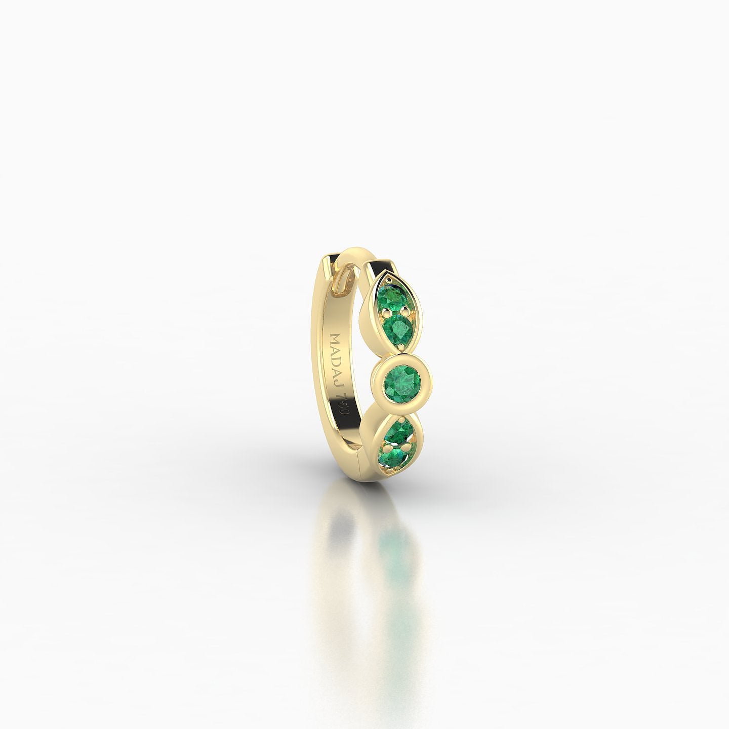 Anahita | 18k Yellow Gold 6.5 mm Emerald Hoop Piercing