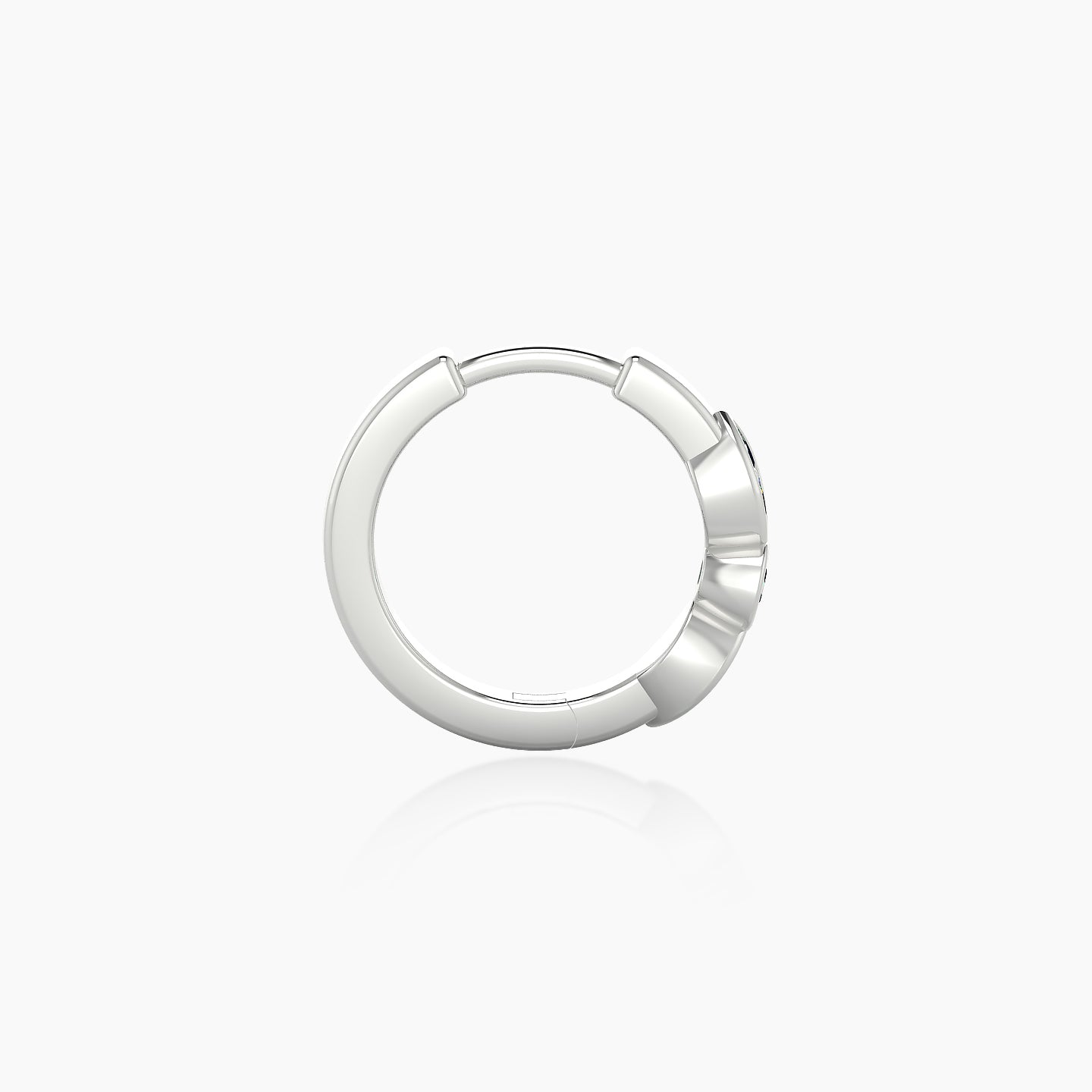 Anahita | 18k White Gold 8 mm Emerald Hoop Piercing