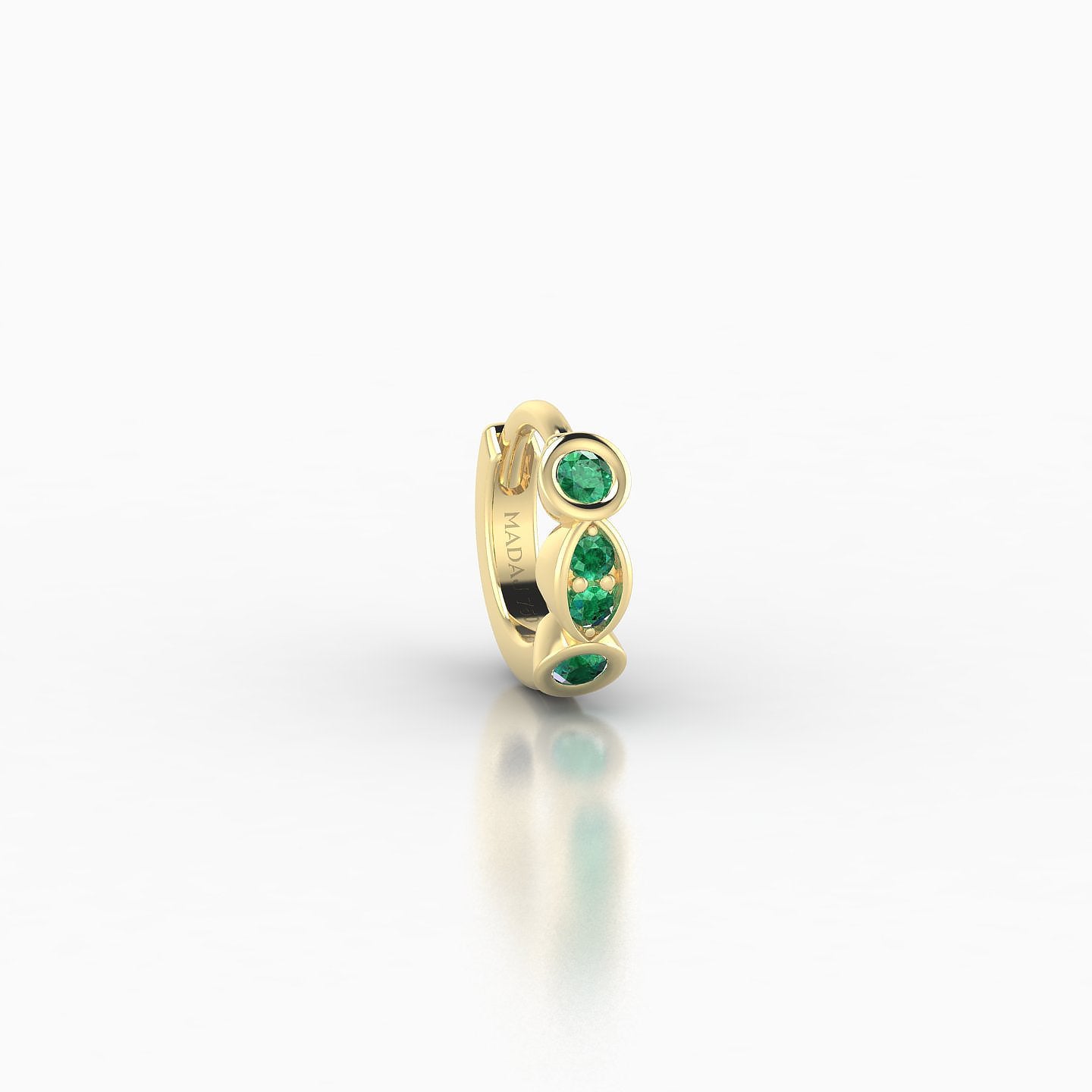 Epona | 18k Yellow Gold 5 mm Emerald Hoop Piercing