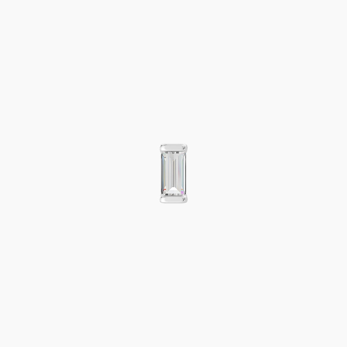 Hestia | 18k White Gold 4 mm 8 mm Baguette Diamond Piercing