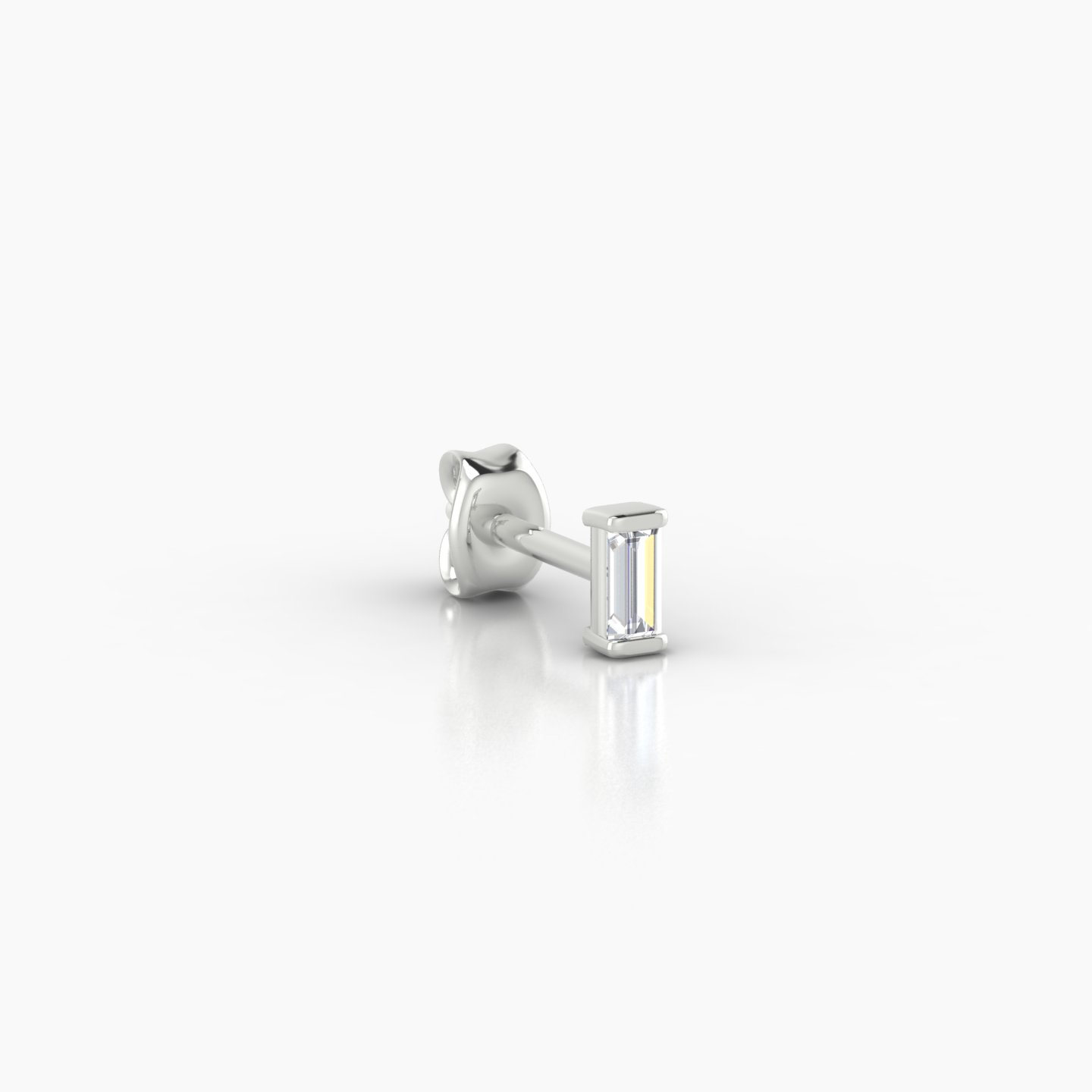 Hestia | 18k White Gold 4 mm Baguette Diamond Earring