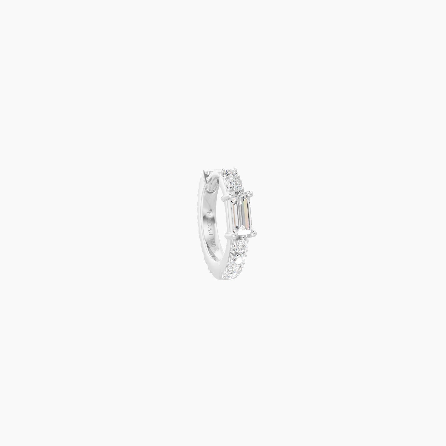Inanna | 18k White Gold 6.5 mm Baguette Diamond Nose Ring Piercing