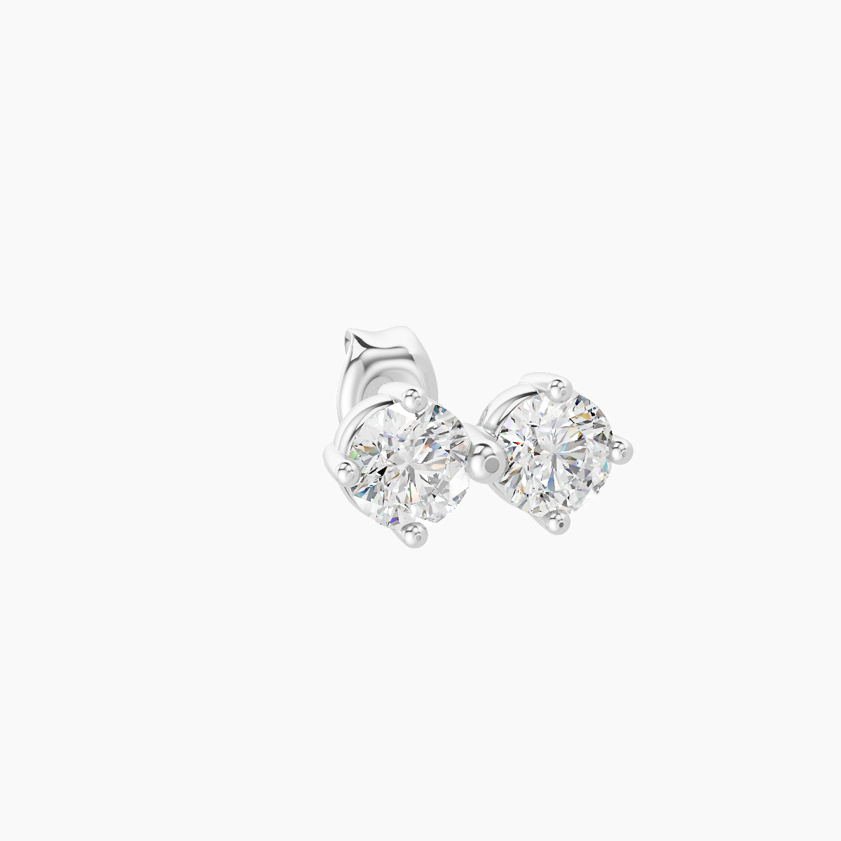 Isis | 18k White Gold 7.5 mm Diamond Earring