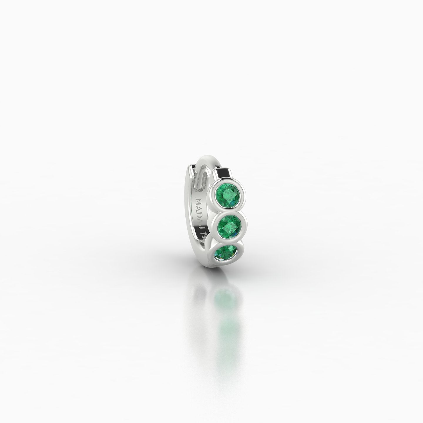 Leto | 18k White Gold 5 mm Trilogy Emerald Hoop Piercing