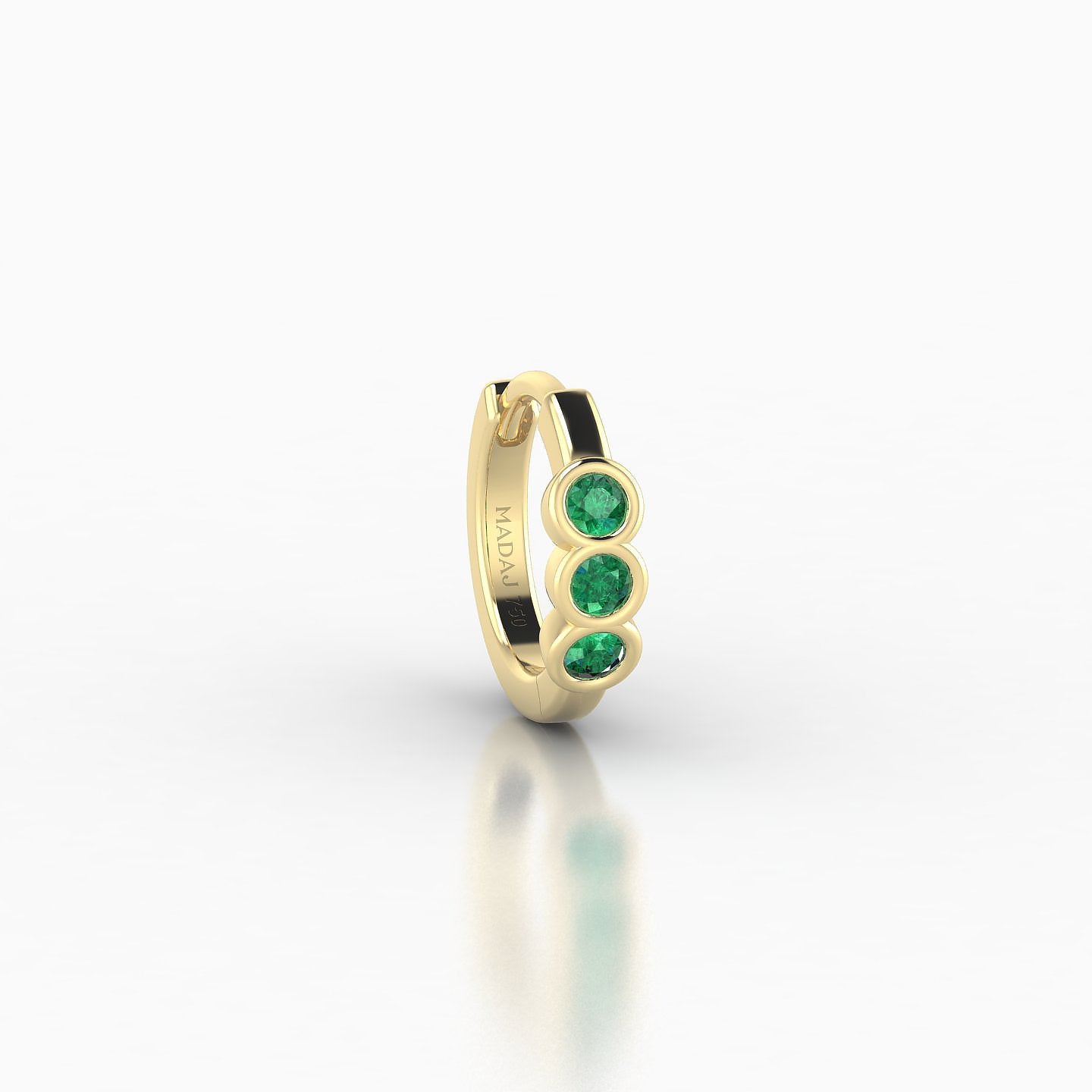 Leto | 18k Yellow Gold 6.5 mm Trilogy Emerald Hoop Piercing